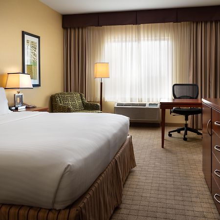 Holiday Inn Express & Suites Denver Airport By Ihg מראה חיצוני תמונה