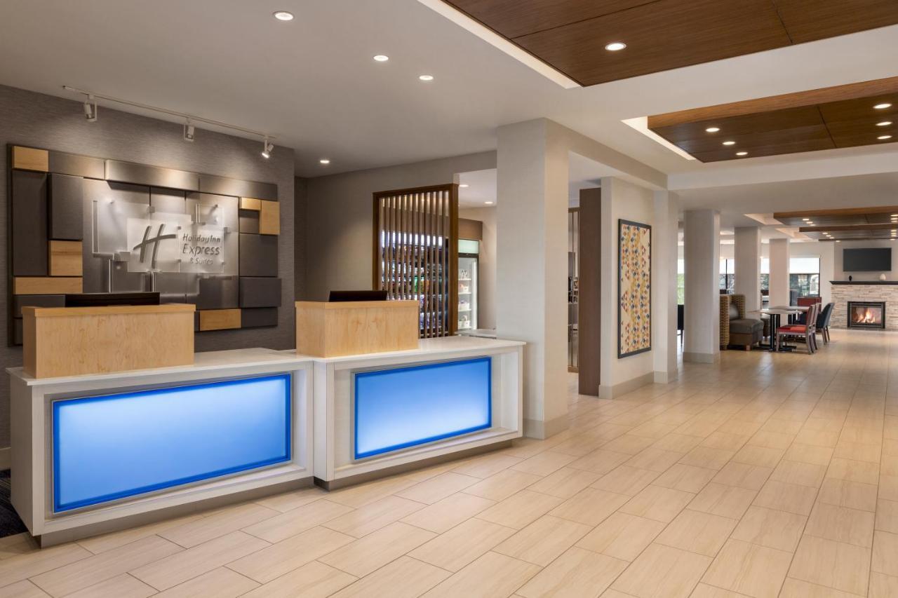 Holiday Inn Express & Suites Denver Airport By Ihg מראה חיצוני תמונה