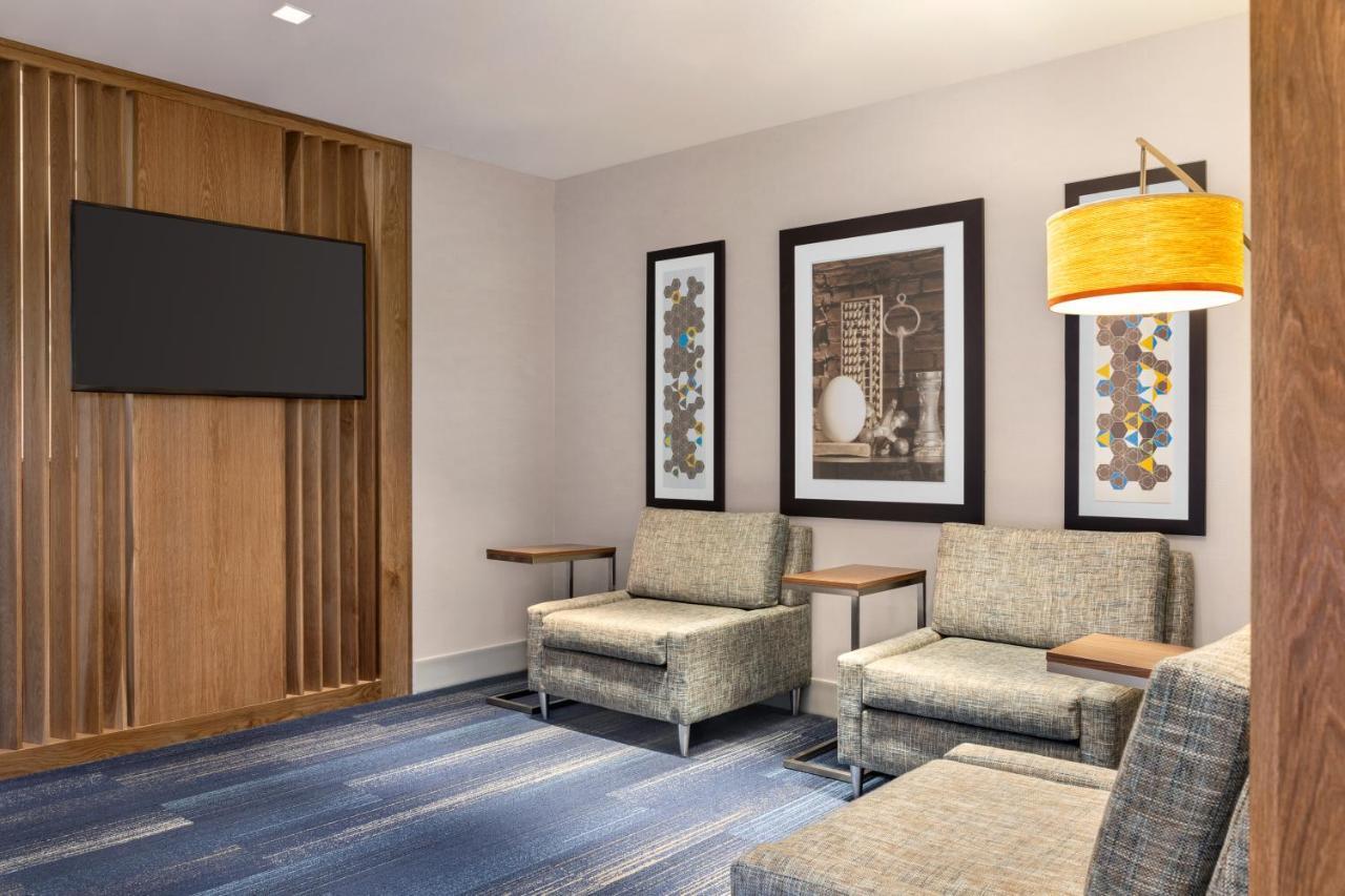 Holiday Inn Express & Suites Denver Airport By Ihg מראה חיצוני תמונה