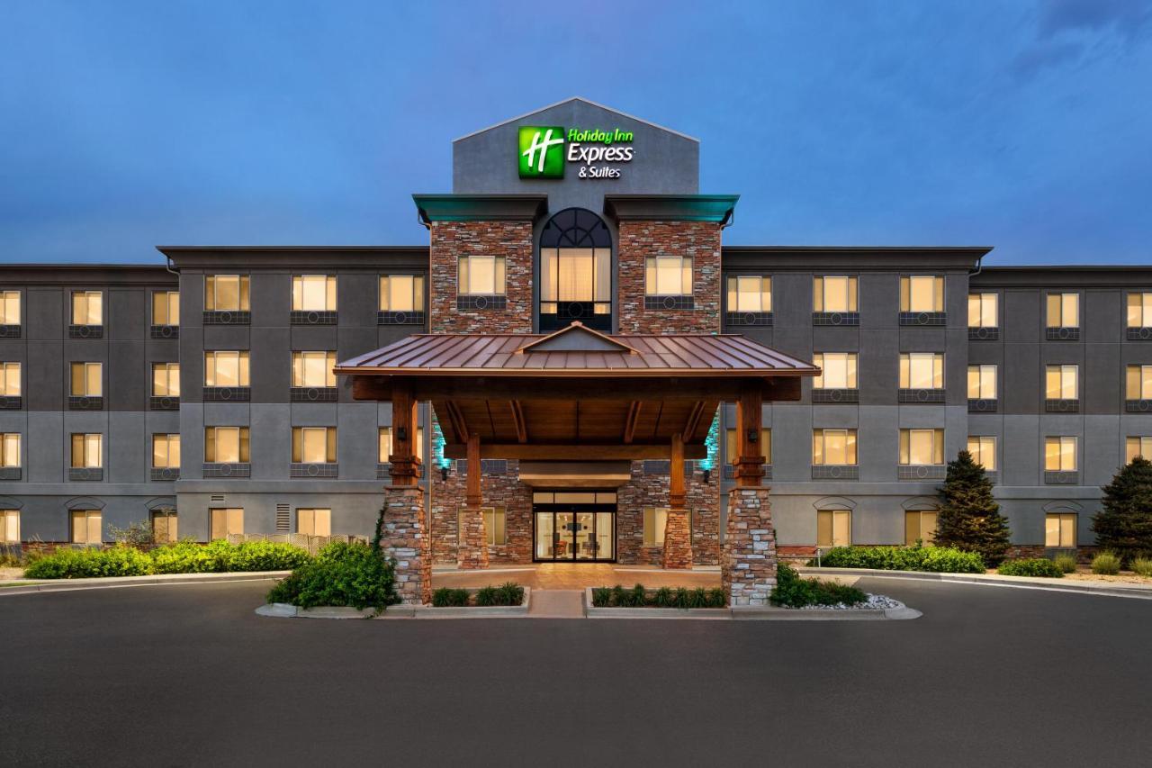 Holiday Inn Express & Suites Denver Airport By Ihg מראה חיצוני תמונה