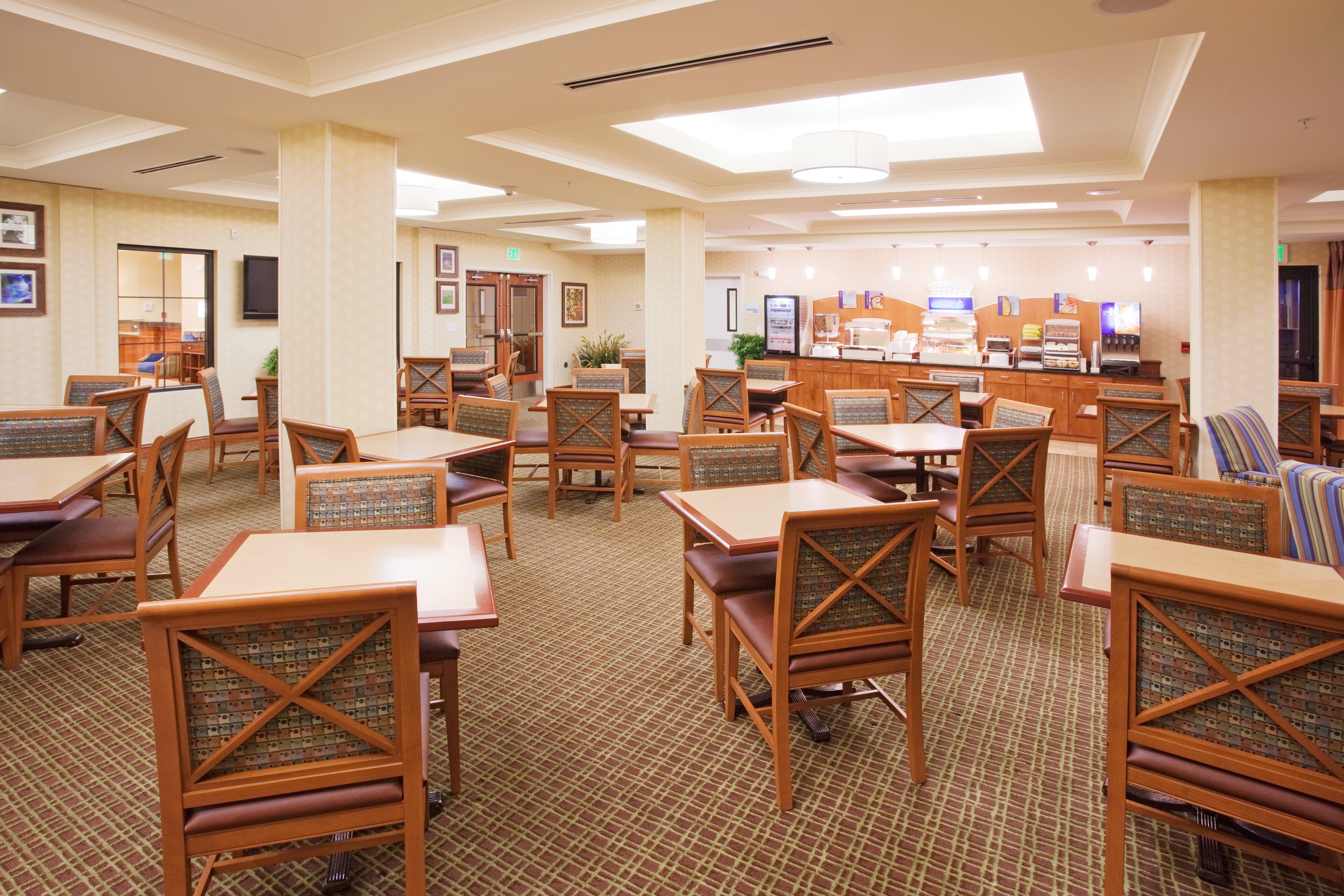 Holiday Inn Express & Suites Denver Airport By Ihg מראה חיצוני תמונה